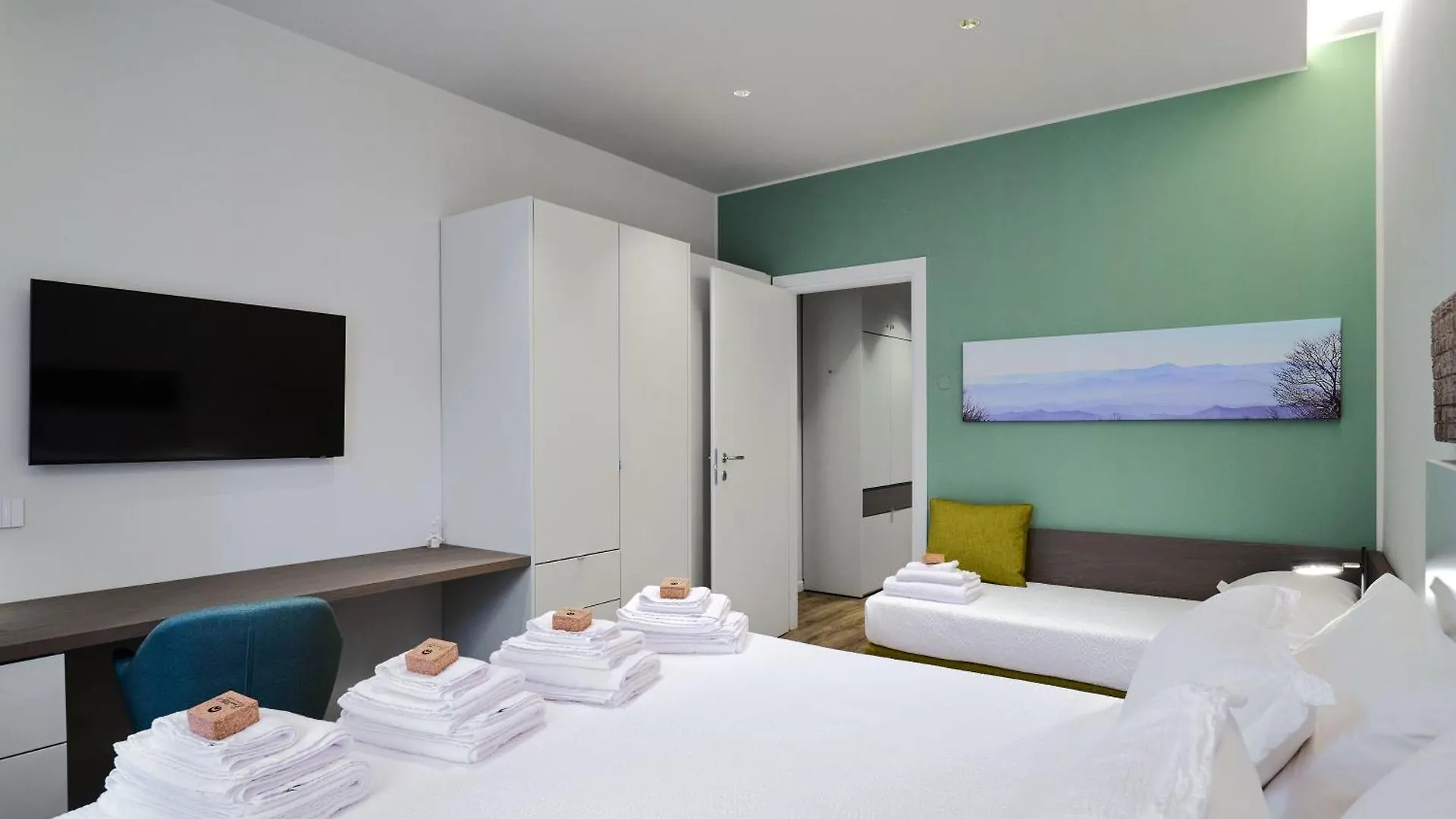 Donatello11 Milan Apartments Italia